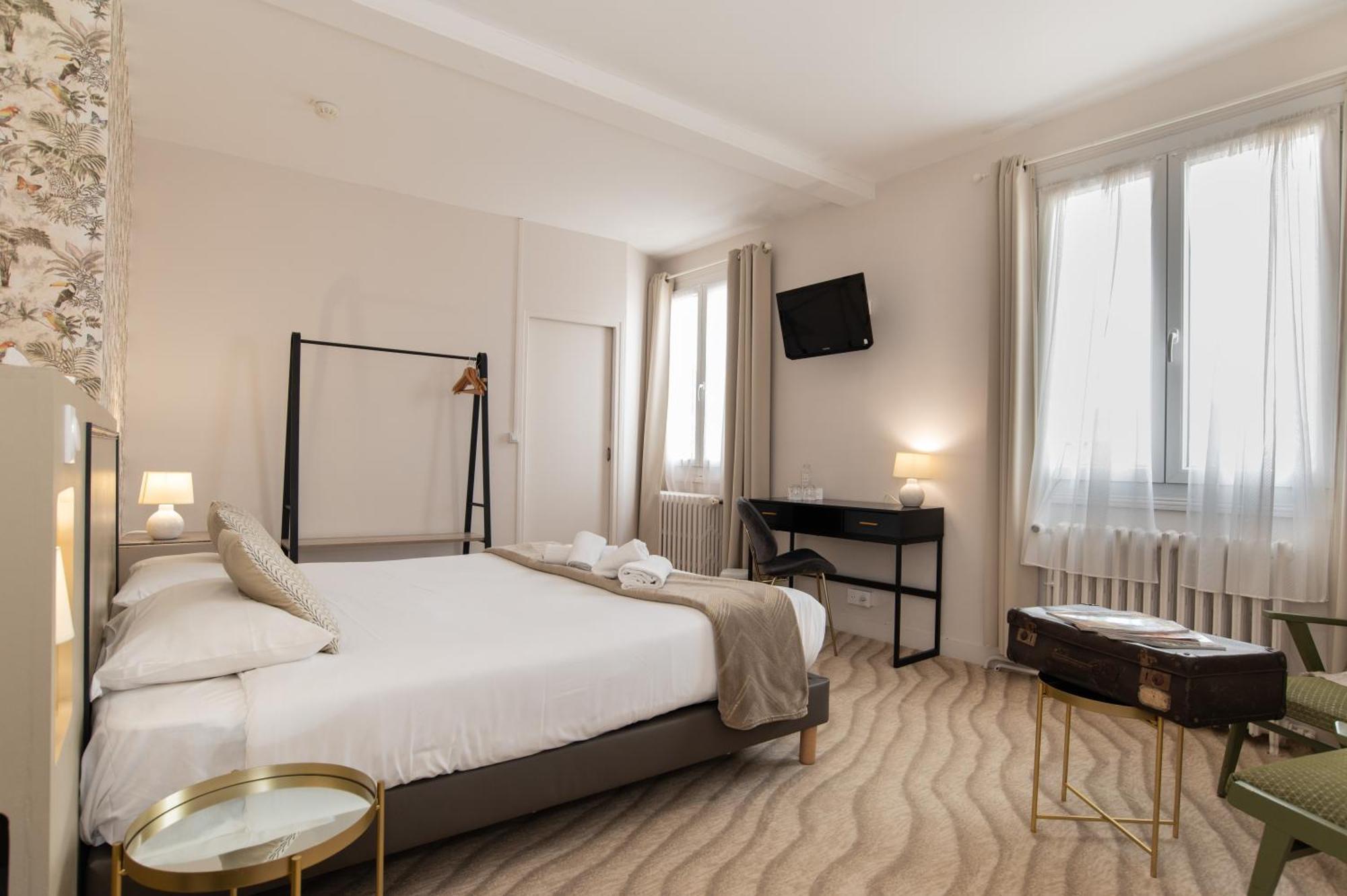 The Originals Boutique, Hotel Victoria, Шатлайон-Плаж Екстер'єр фото